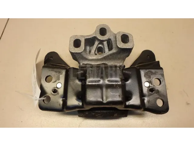 Опора КПП левая для  Ford S-MAX 2006-2015