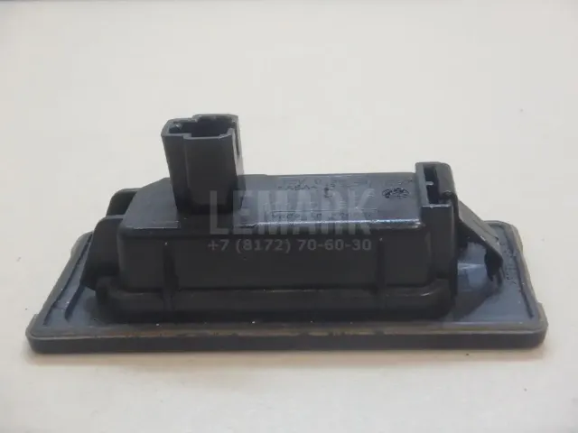 Фонарь подсветки номера для  Ford Kuga 2008-2012