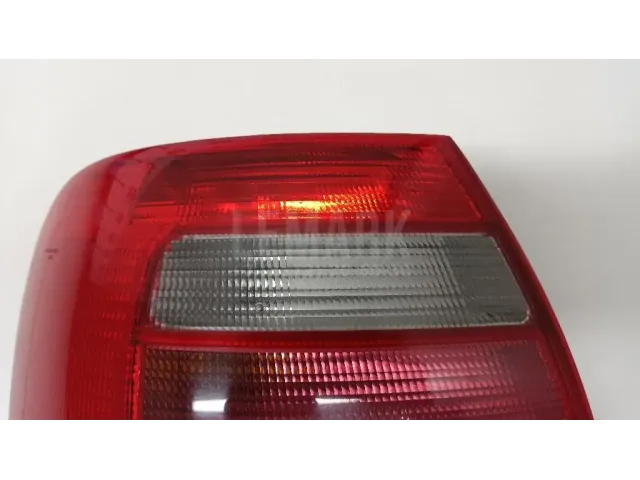 Фонарь задний левый для  Audi A8 [4H] 2010-2017