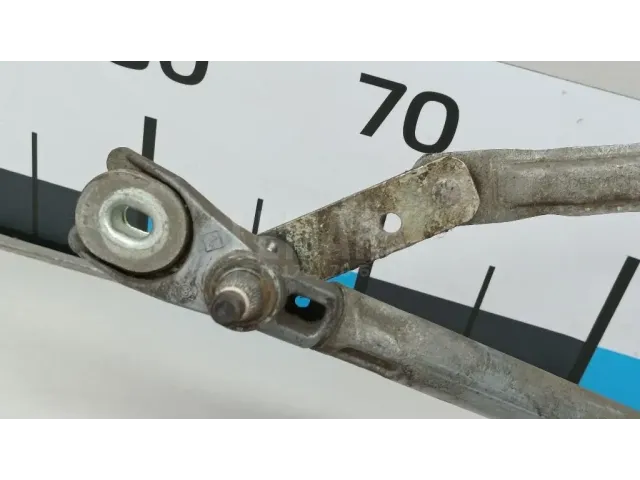 Трапеция стеклоочистителей