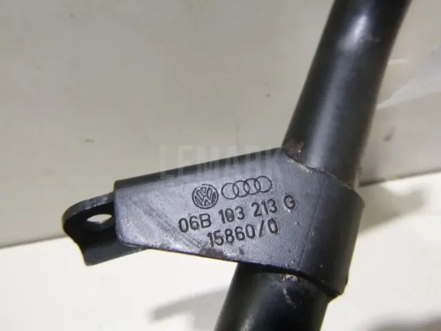 Тройник вентиляции картерных газов для  Audi 80/90 [B3] 1986-1991