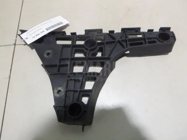 Направляющая заднего бампера правая для  Ford EcoSport 2012-2023