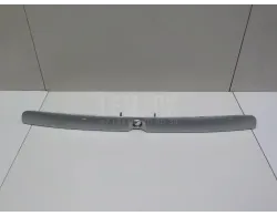 Накладка крышки багажника