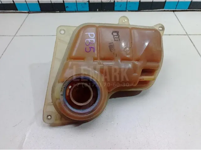 Бачок расширительный для  Ford Escape EUR 2007-2009