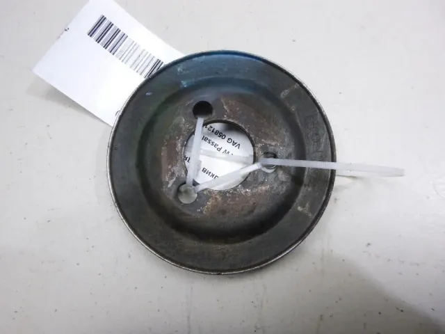 Шкив водяного насоса (помпы)