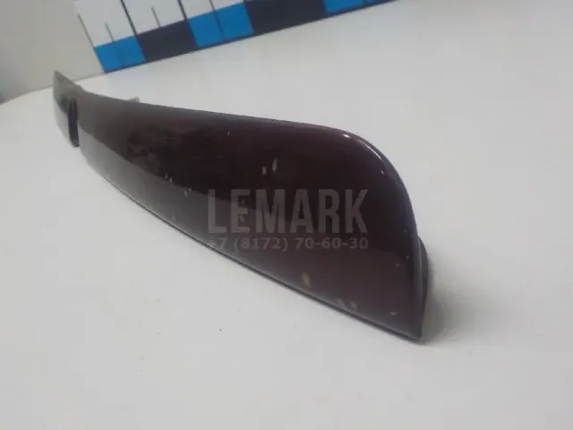 Накладка крышки багажника