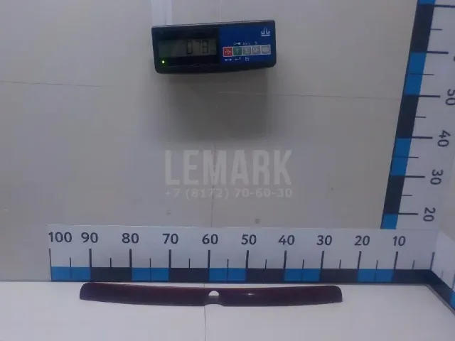 Накладка крышки багажника