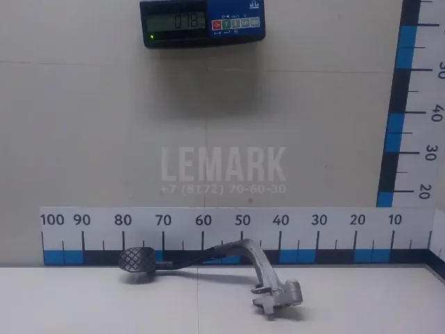 Педаль сцепления