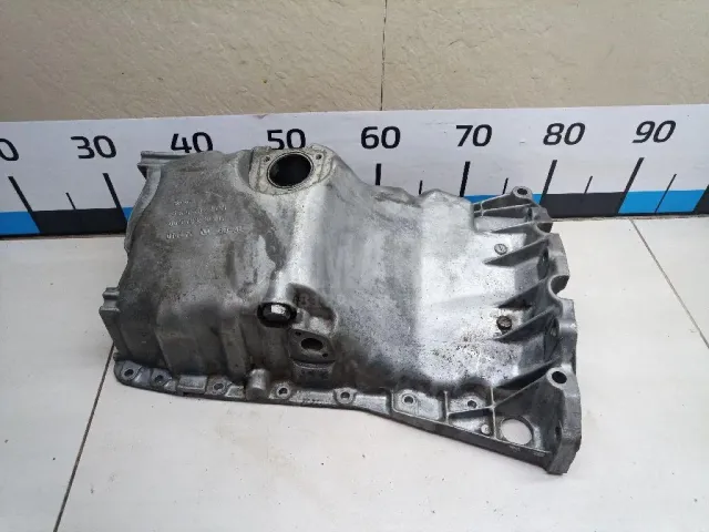 Поддон масляный двигателя для  GM Pontiac Vibe 2002-2007