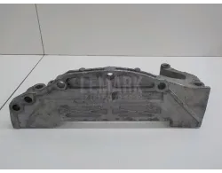 Кронштейн двигателя
