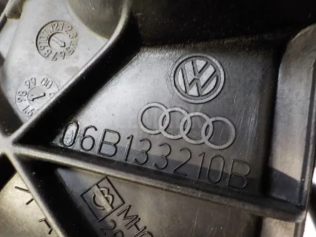 Коллектор впускной для  Audi A4 [B8] 2007-2015