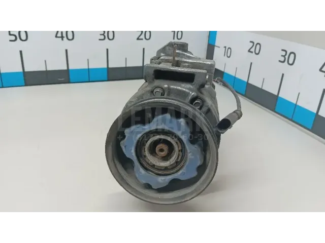 Компрессор кондиционера для  Ford Escape EUR 2007-2009