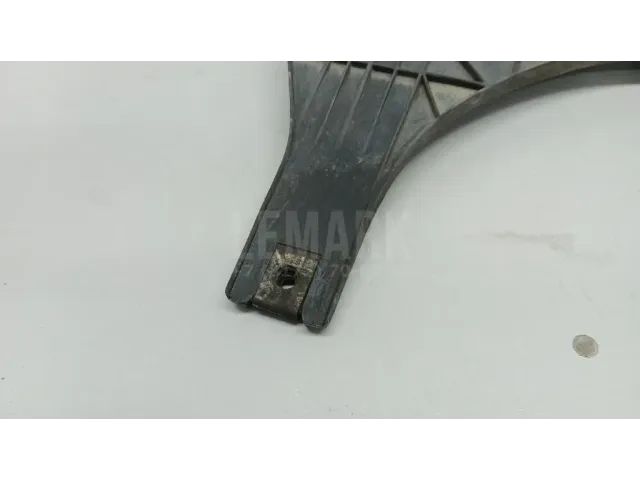 Кронштейн фар левый для  Chery Amulet (A15) 2006-2012