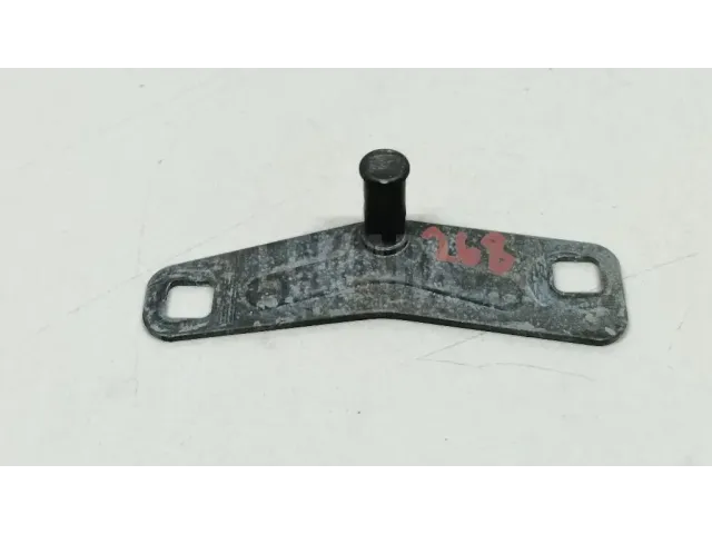 Ответная часть замка багажника для  Ford Fiesta 2008-2019