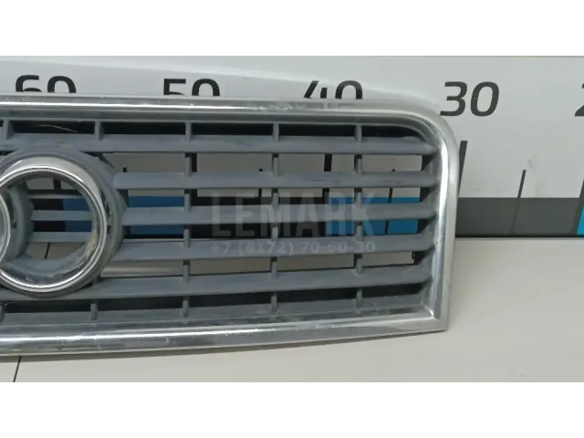 Решетка радиатора для  Audi A4 [B7] 2005-2007