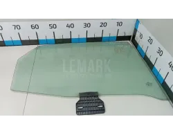 Стекло двери задней правой