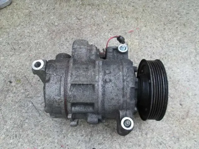 Компрессор кондиционера для  Ford Escape EUR 2007-2009