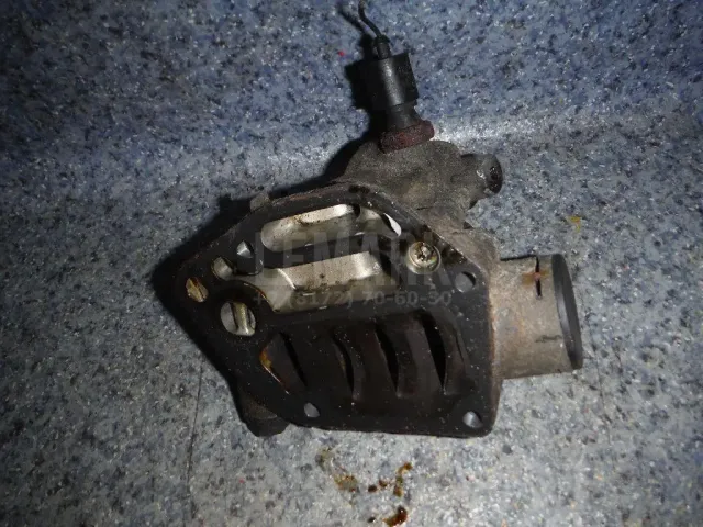 Кронштейн масляного фильтра для  Ford Fusion 2002-2012