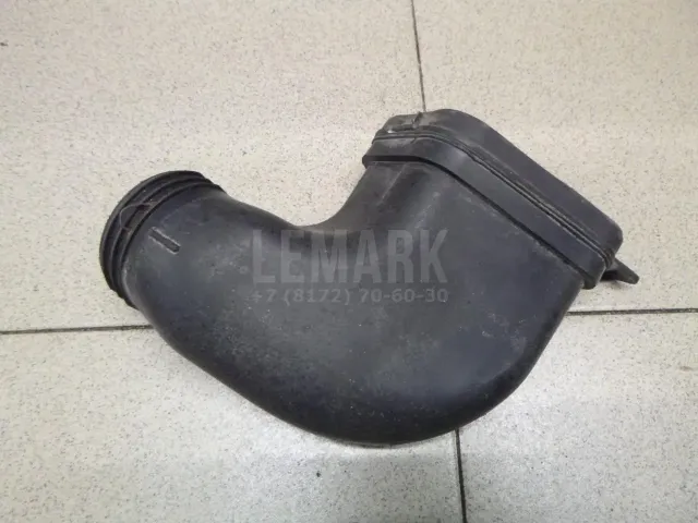 Воздуховод для  Cadillac Escalade II 2000-2006