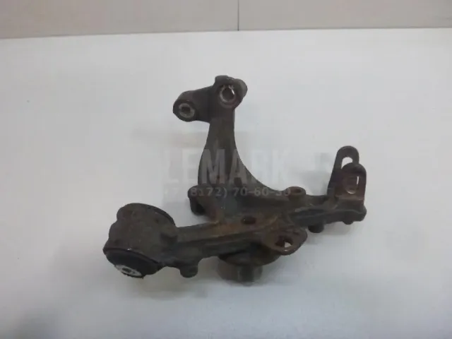 Кулак поворотный задний левый для  Ford Kuga 2008-2012
