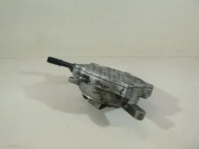 Насос вакуумный