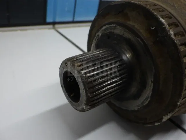 Полуось (привод в сборе) для  BMW X2 U10 2023