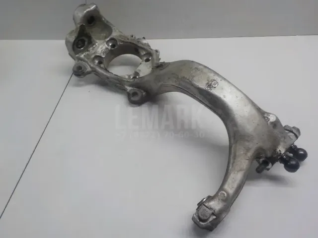 Кулак поворотный передний правый для  Ford Cougar 1998-2001