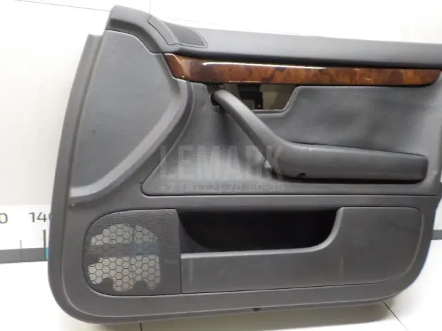 Обшивка двери передней правой для  Fiat Punto II (188) 1999-2010
