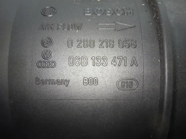Расходомер воздуха (массметр) для  Audi A4 [B8] 2007-2015