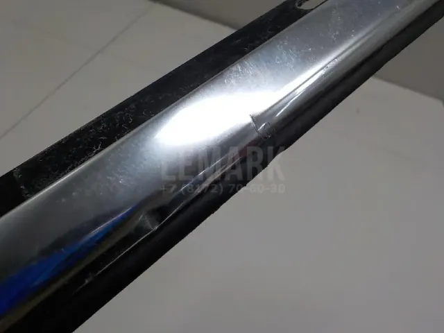 Накладка стекла переднего левого для  Ford Kuga 2008-2012