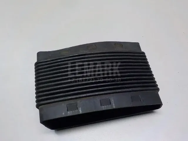Гофра воздуховода для  Ford Escape EUR 2007-2009