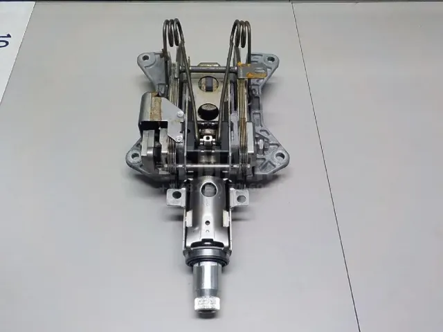 Колонка рулевая для  Audi Allroad quattro 2006-2012