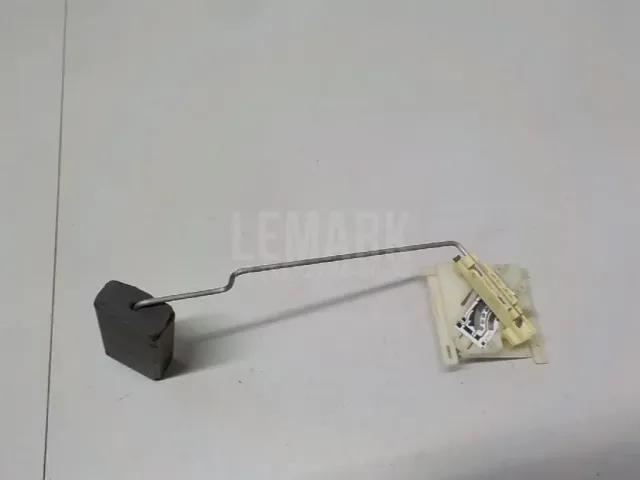 Датчик уровня топлива
