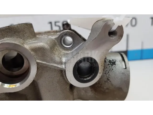 Кронштейн масляного фильтра для  Ford Fiesta 2008-2019