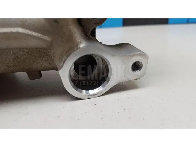 Кронштейн масляного фильтра для  Ford Fiesta 2008-2019