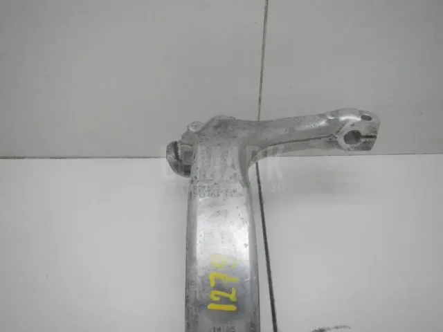 Кулак поворотный передний правый для  BYD Flyer 2005-2008
