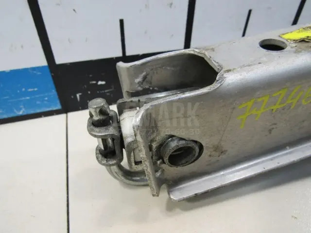 Домкрат для  Ford Kuga 2008-2012