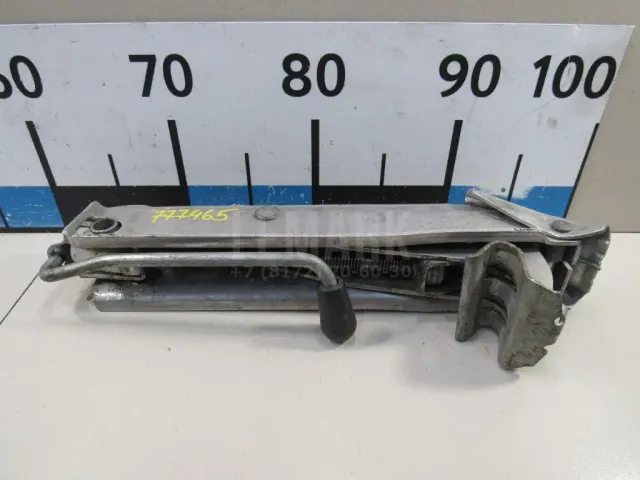 Домкрат для  Ford Kuga 2008-2012