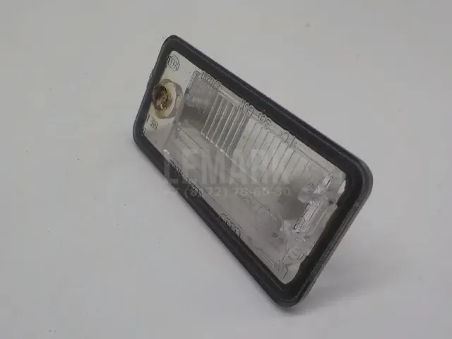 Фонарь подсветки номера для  Audi A8 [4D] 1994-1998