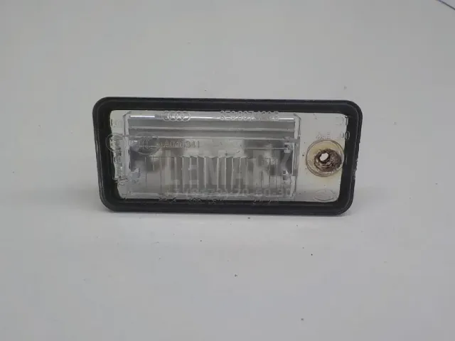 Фонарь подсветки номера для  Audi A8 [4D] 1994-1998