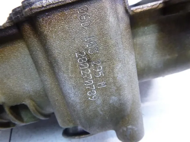 Насос масляный для  Chevrolet Tahoe III 2006-2014