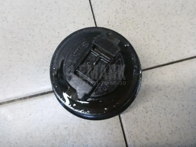 Крышка маслозаливной горловины