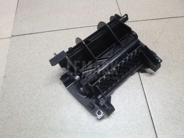 Пепельница передняя для  Ford Fiesta 2008-2019