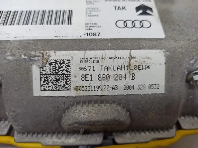 Подушка безопасности пассажирская (в торпедо) для  Cadillac SRX 2009-2016