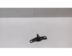 Ответная часть замка багажника