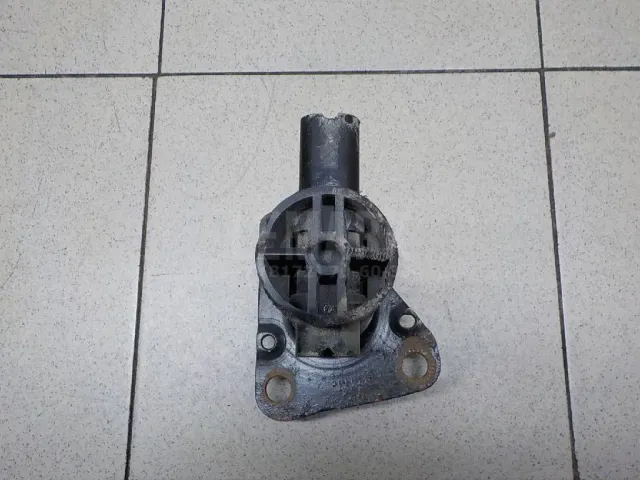 Кронштейн усилителя переднего бампера левый для  Chery Amulet (A15) 2006-2012