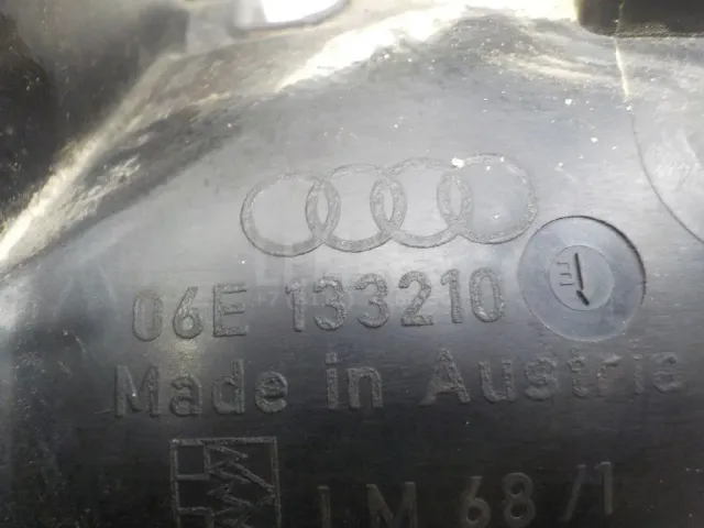 Коллектор впускной для  Audi A5/S5 (F5) 2017