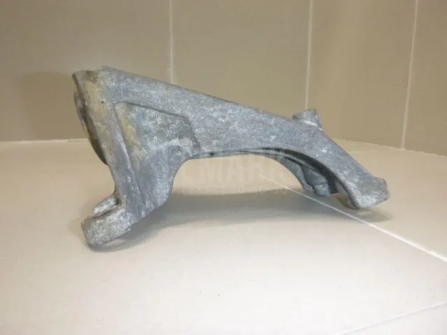 Кронштейн АКПП правый для  Acura MDX 2001-2006