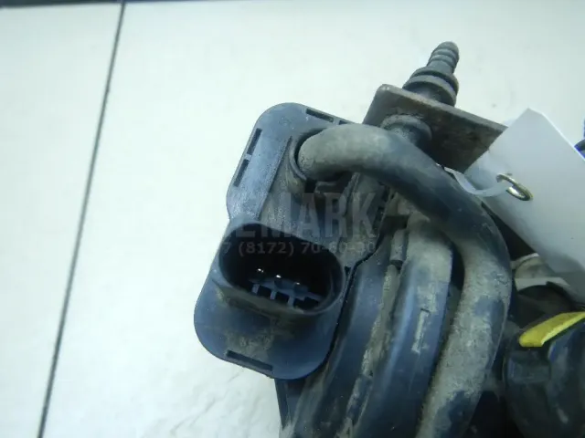 Насос топливный электрический для  Ford America F150 2008-2014