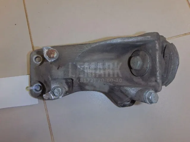 Кронштейн АКПП правый для  Ford Focus III 2011-2019